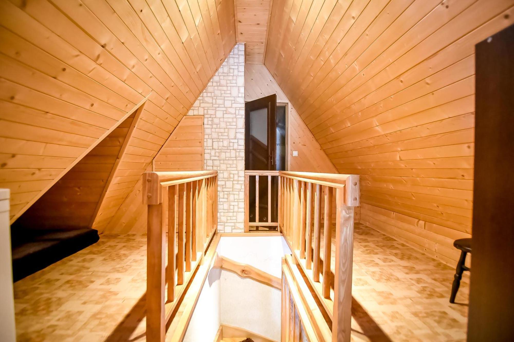 Ciukrowa Chatka Sauna & Jacuzzi 포로닌 외부 사진