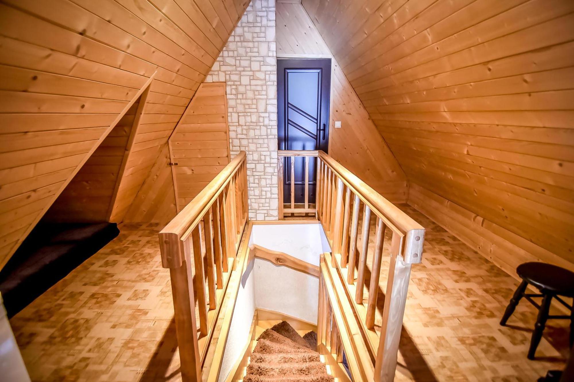 Ciukrowa Chatka Sauna & Jacuzzi 포로닌 외부 사진