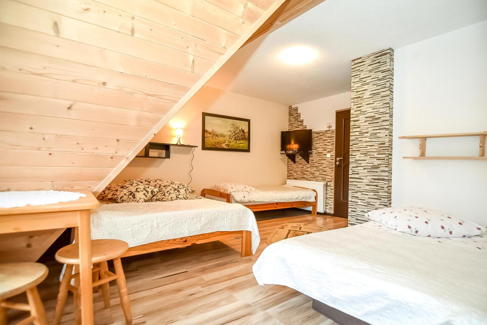 Ciukrowa Chatka Sauna & Jacuzzi 포로닌 외부 사진
