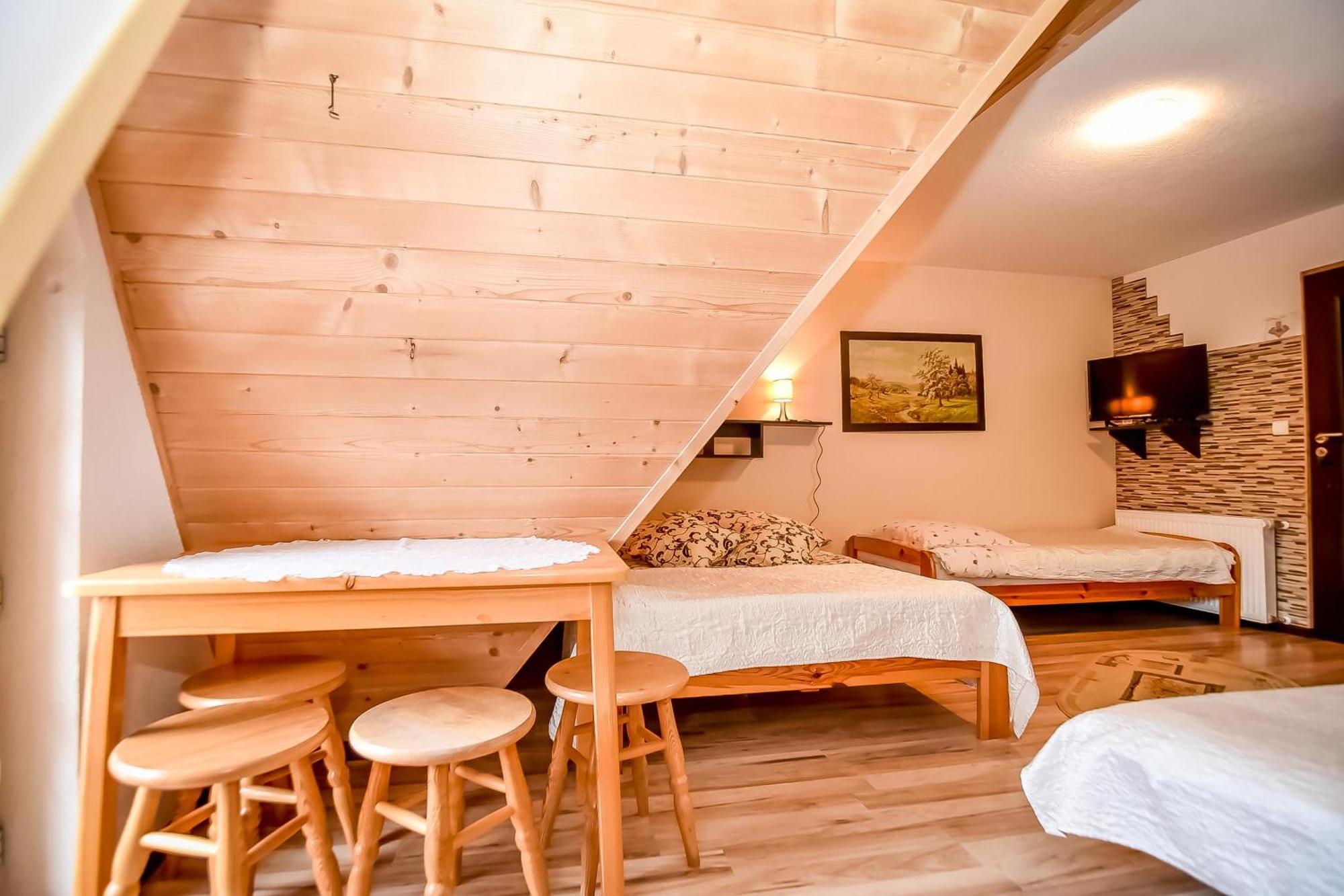 Ciukrowa Chatka Sauna & Jacuzzi 포로닌 외부 사진