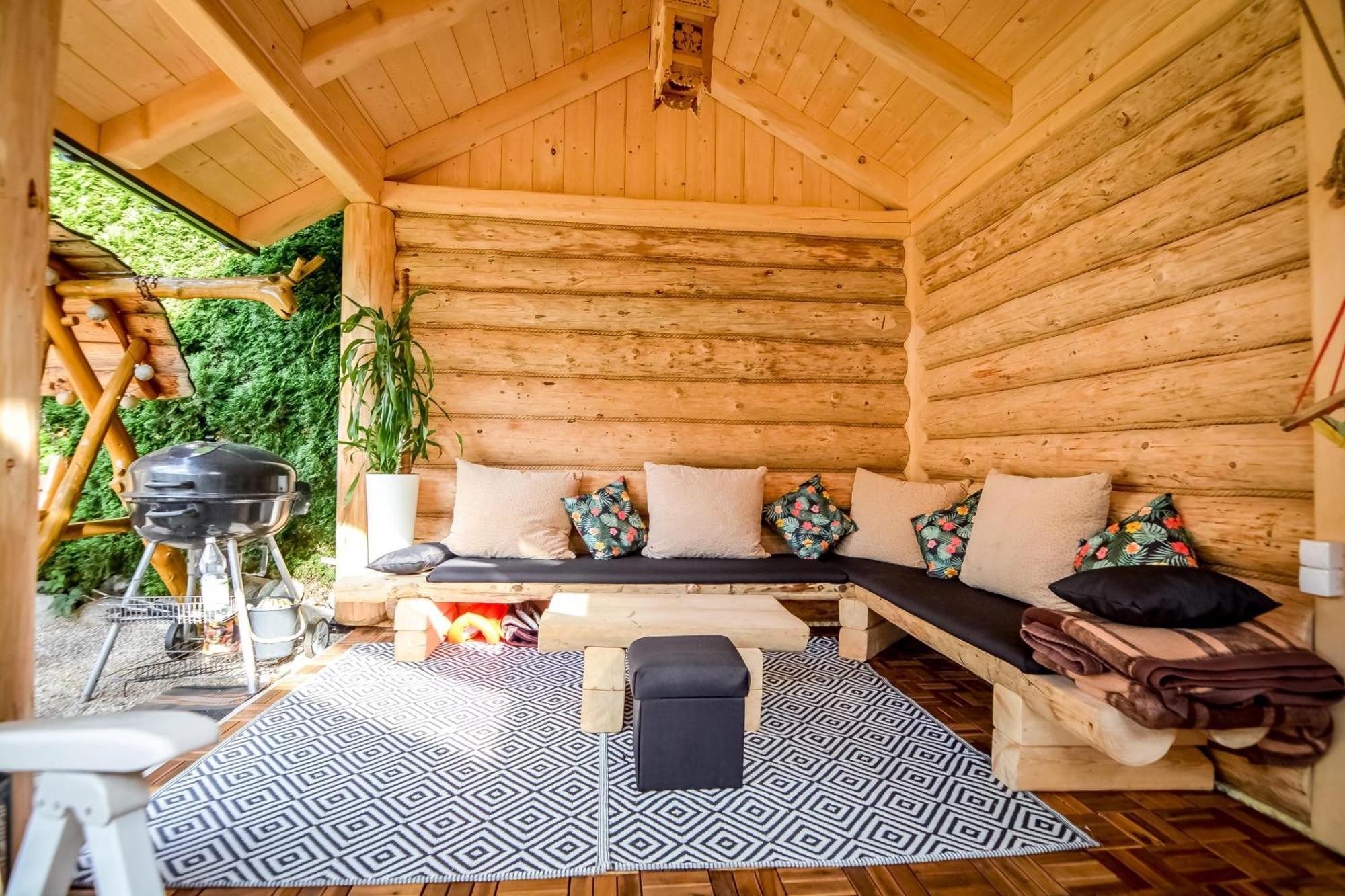Ciukrowa Chatka Sauna & Jacuzzi 포로닌 외부 사진
